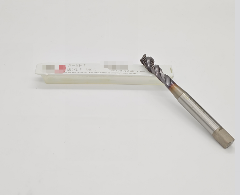 OSG M10X1.5 6HXC Machine Tap with 6HX Oversize Medium Tolerance and C Modified Bottoming Short Chamfer for High Precision Internal Thread Tapping