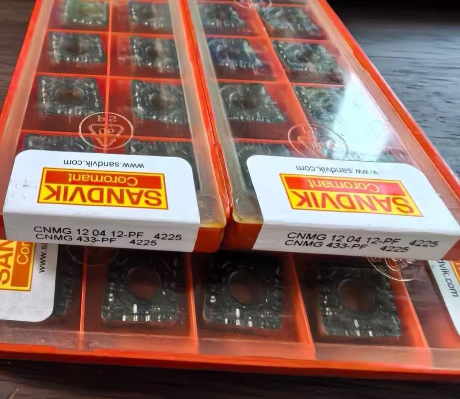 sandviks CNMG 120408-PF 4225 Carbide Turning Insert CNMG 432 Sandviks CVD Coated 80 Degree Rhombic Finishing Insert for Steel
