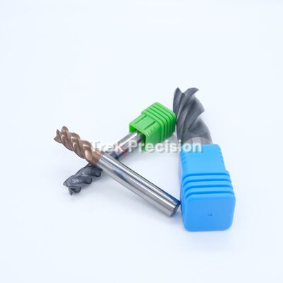 Fresa de topo de metal duro HRC65 4 ranhuras para usinagem CNC com ponta esférica